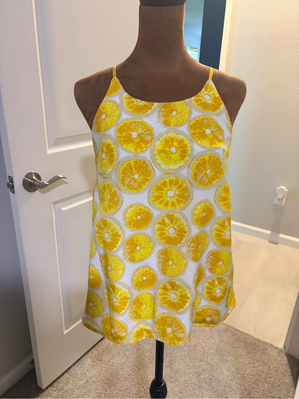 Anthropology porridge lemon print layered swing top 🍋